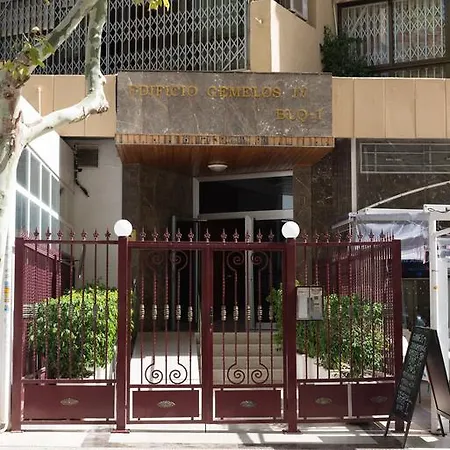 아파트 Gemelos 4 *