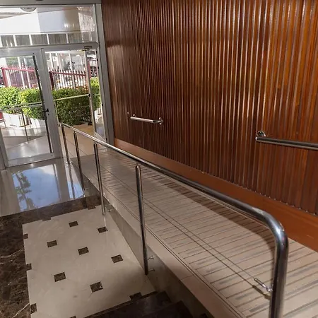 Gemelos 4 아파트 *