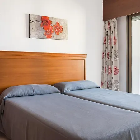 Appartement Gemelos 4 *